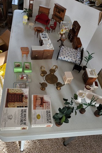 Large lot vintage - lot, house
