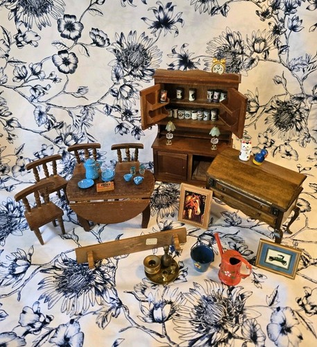 Vtg wood doll house - vtg,