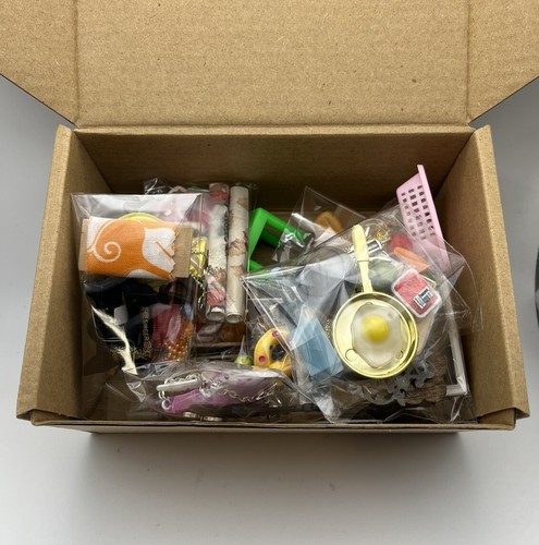 Pound 12 dollhouse - pound,