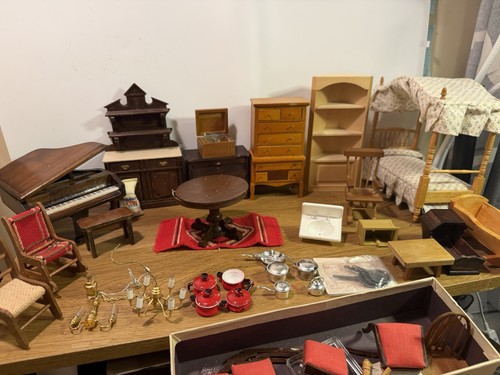 Vintage miniature dollhouse - miniature,