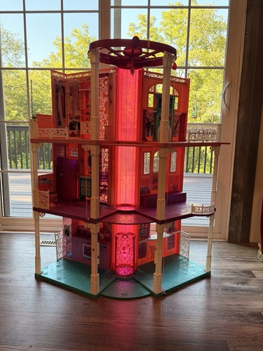 Barbie doll house - house, dolls