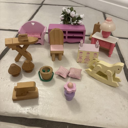 Vintage wooden doll house - vintage,